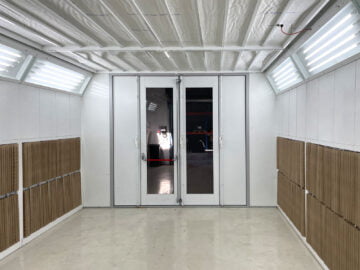 Notranjost komore za lakiranje World